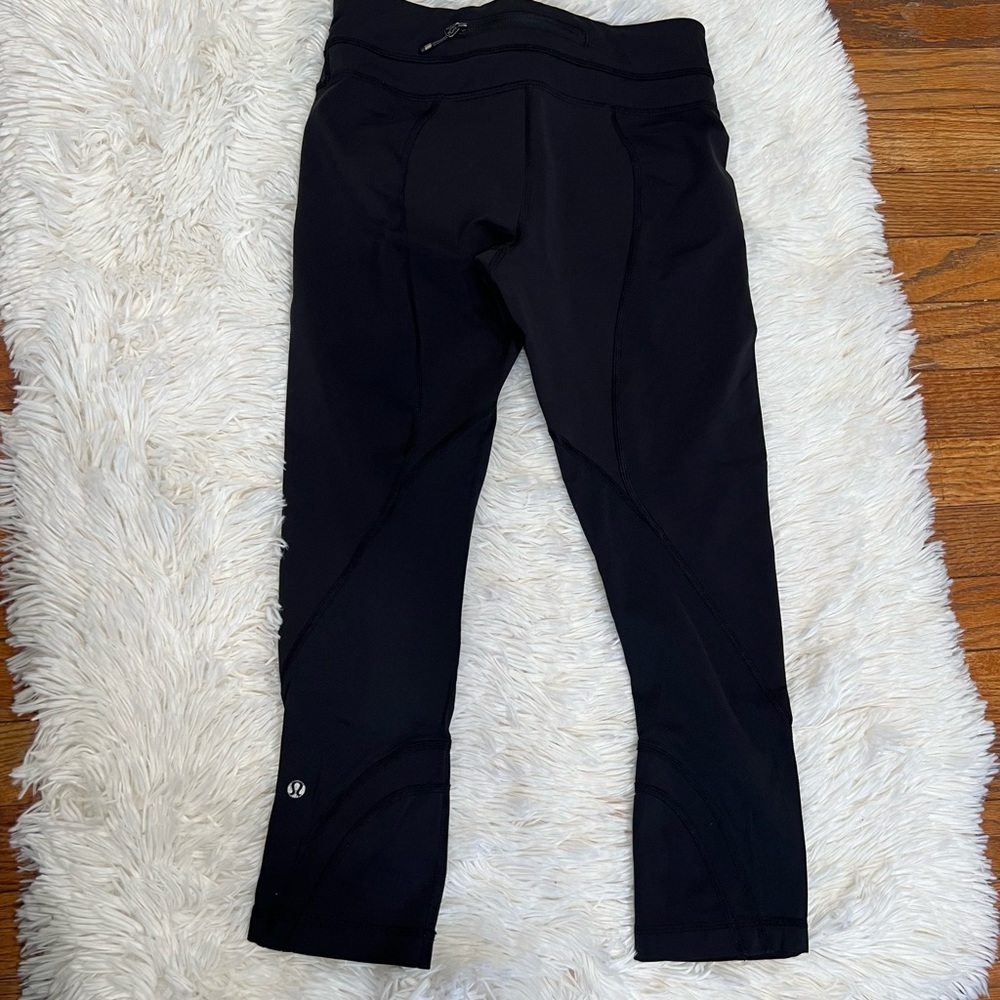 Lululemon Women cropped leggings size 4‎ - Picture 8 of 10
